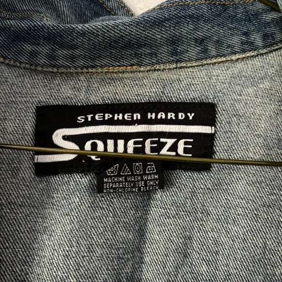 Squeeze Light Blue Denim Jacket - Picture 2 of 3